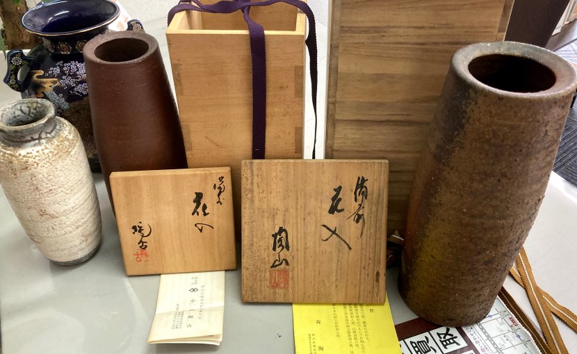 岡山市:備前焼,花器,花瓶,花生,掛軸,工芸品,店頭買取(持ち込み)